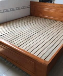 Giường gỗ sồi tự nhiên bền đẹp